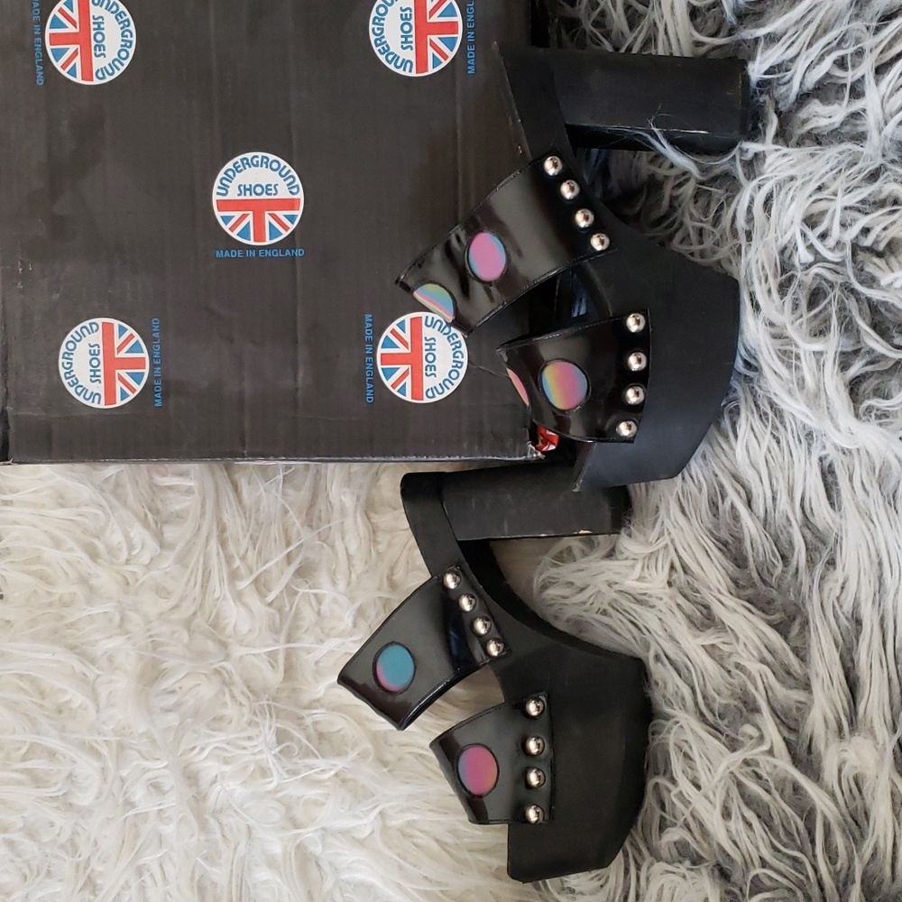 🇬🇧 Underground London shoes. Made in England. Platform vintage sandals 👡